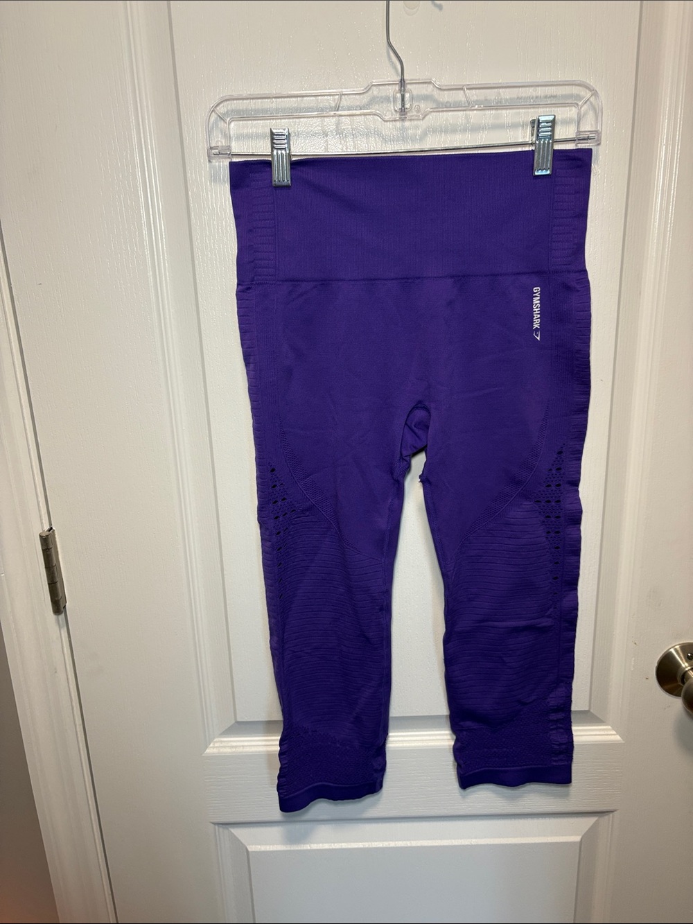 Gymshark women Purple High-Waist Cropped Seamless Leggings